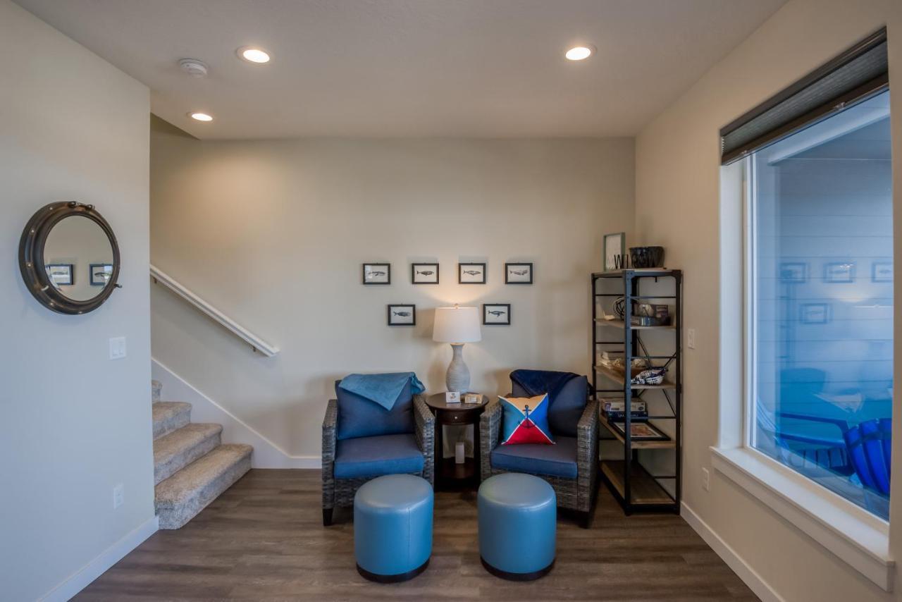 Oceanview Townhome - Pet Friendly - Sleeps 6 - King Depoe Bay Eksteriør bilde