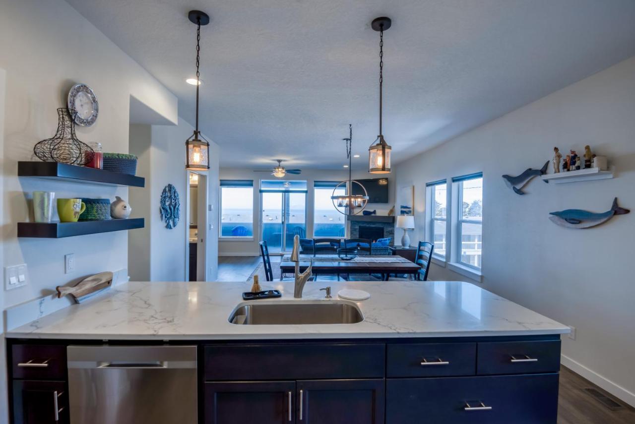 Oceanview Townhome - Pet Friendly - Sleeps 6 - King Depoe Bay Eksteriør bilde