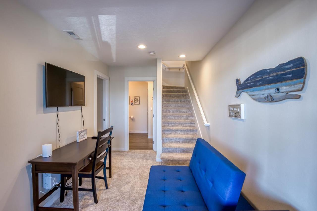 Oceanview Townhome - Pet Friendly - Sleeps 6 - King Depoe Bay Eksteriør bilde